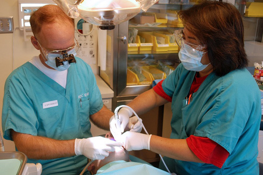 Factors Individuals Considers While Selecting A Dentist