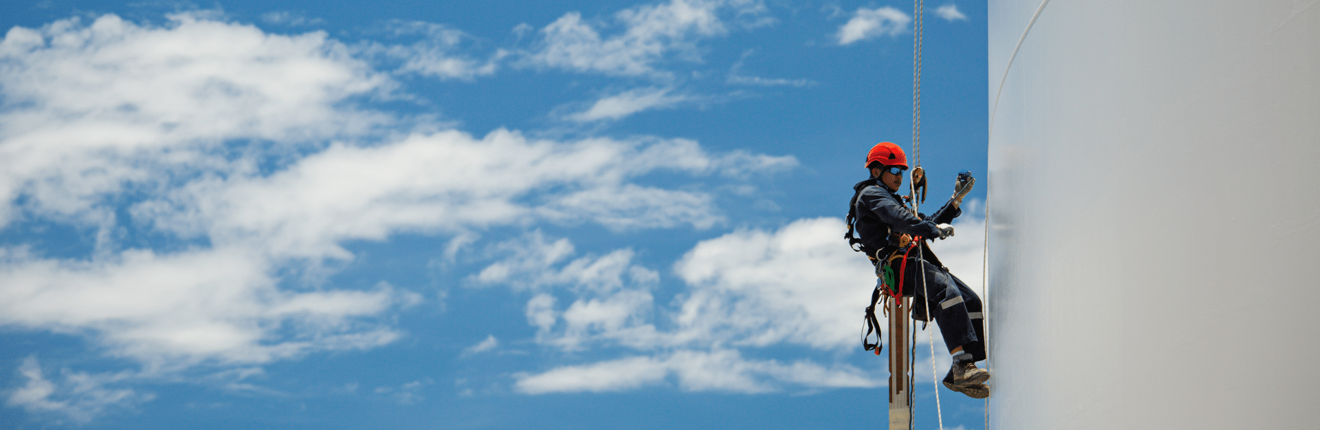 Full Body Harness & Safety Belts Manufacturer & Supplier | Fall Protection Harness | Indian Inovatix