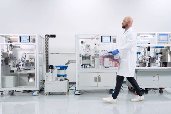 Overcoming Production Bottlenecks Using Autonomous Manufacturing Sys...
