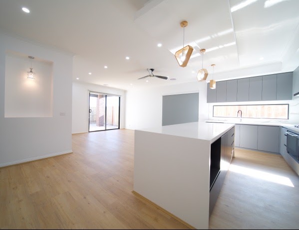 From Blueprint to Reality: The Journey of Working with a Custom Home Builder